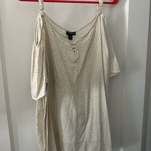 Torrid Cream Floral Cold Shoulder Top
